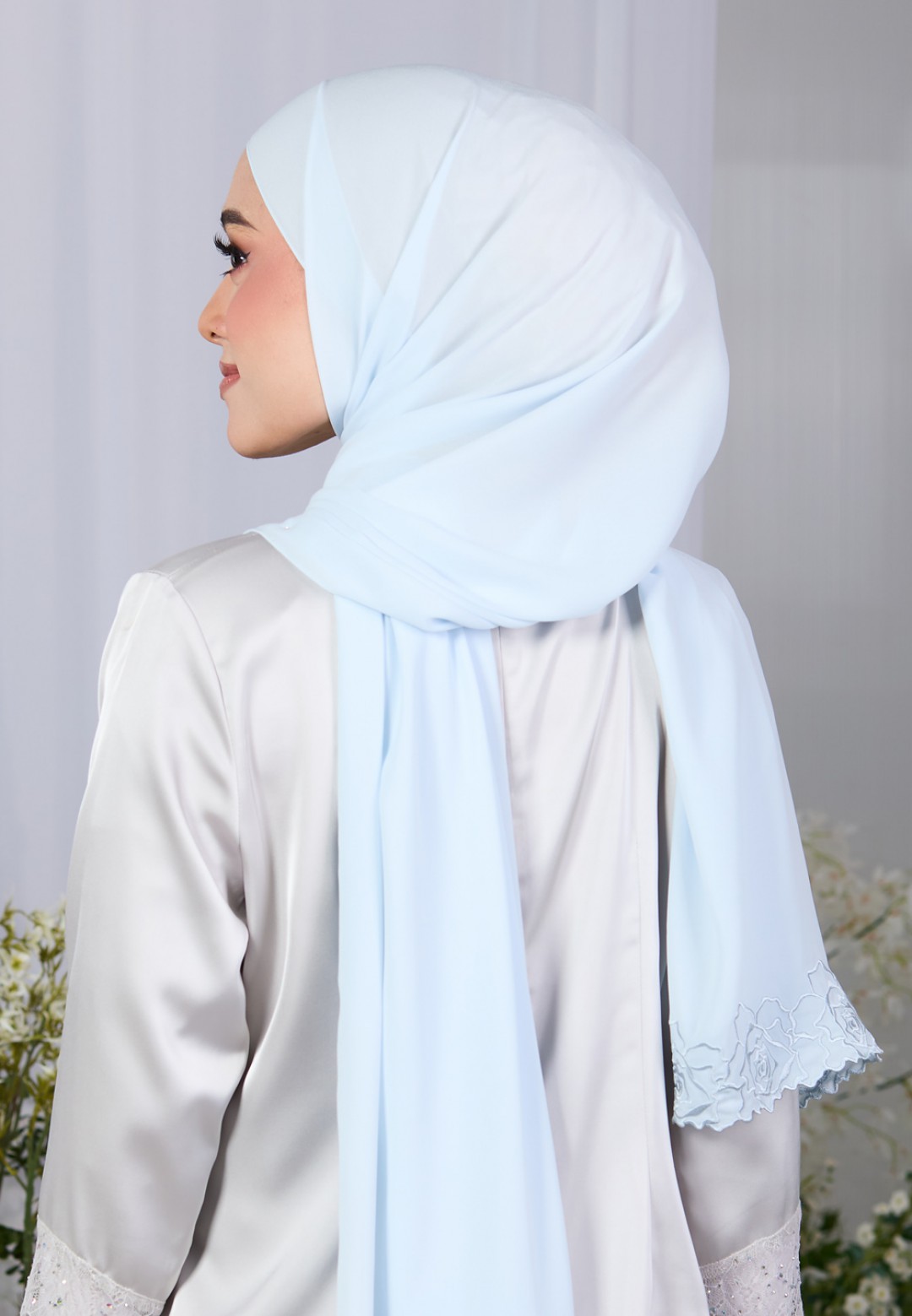 SHAWL ROSELITH PLAIN EMBROIDERY