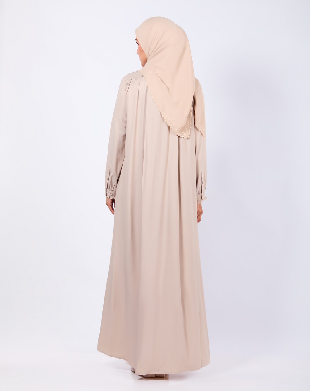 IMANE JUBAH
