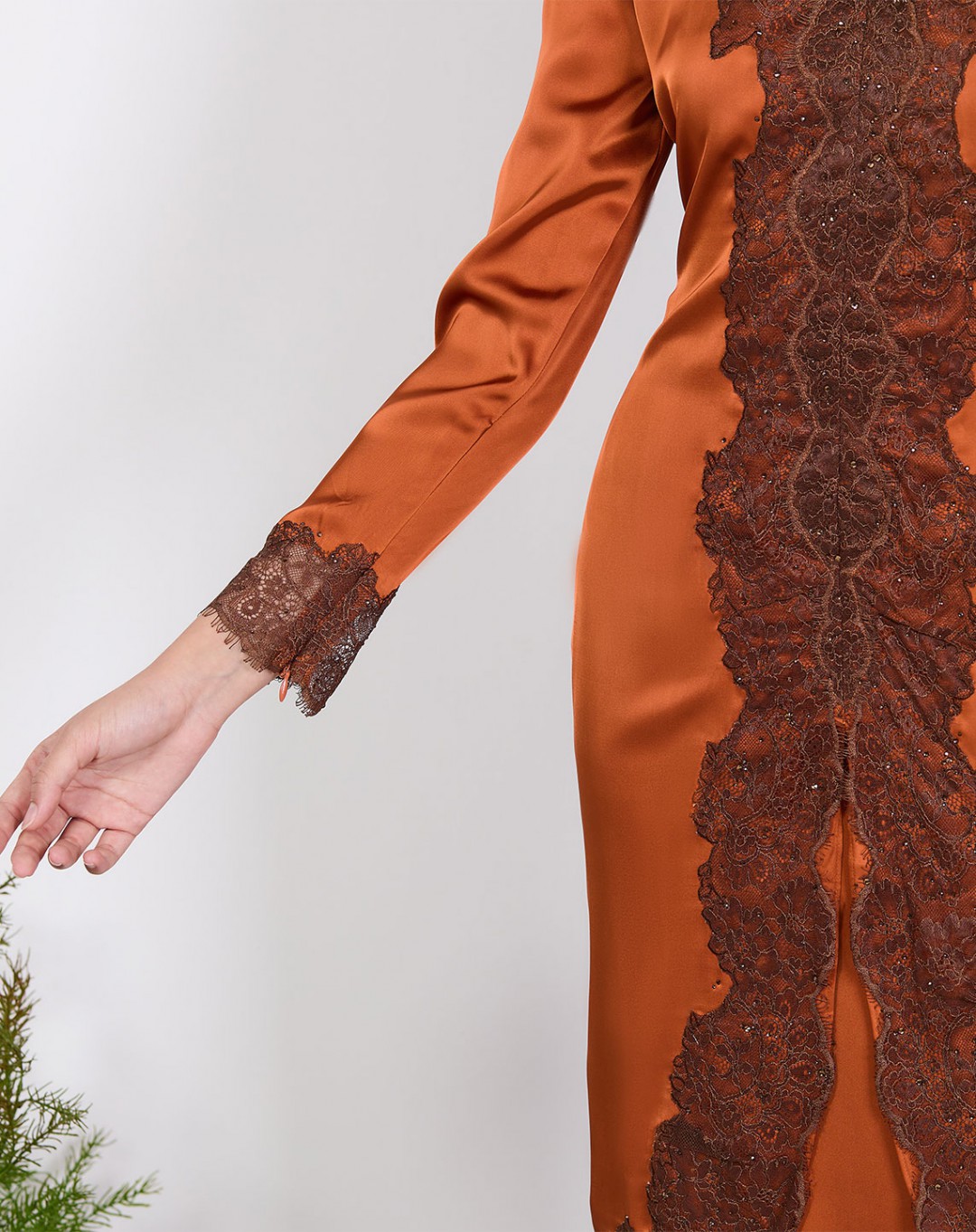 IRIS BAJU KURUNG