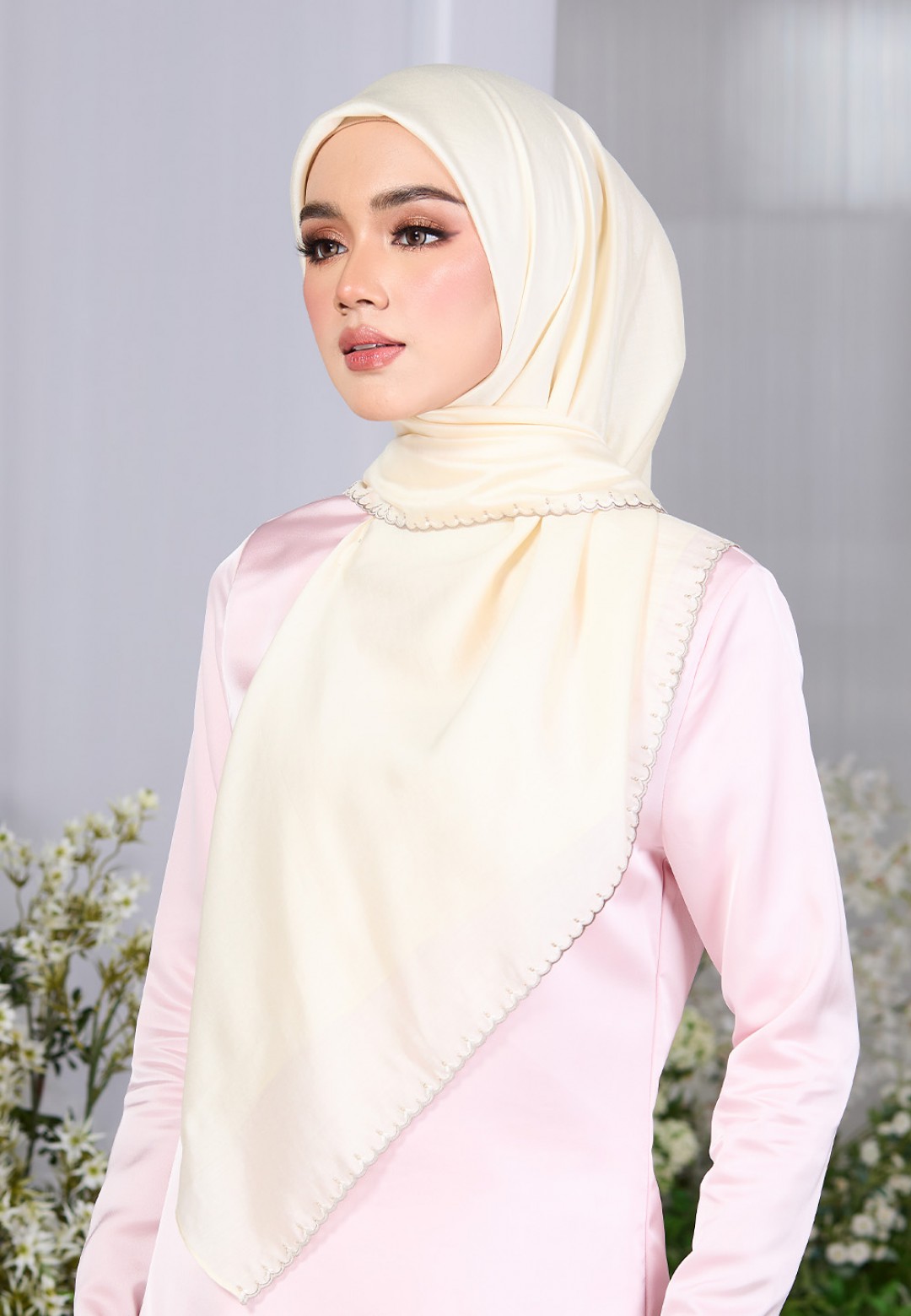 SQ POINTILLE PLAIN EMBROIDERY