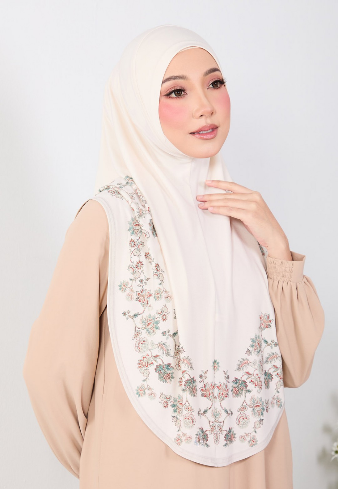 TIARA SARYNA PTD S/A LABUH