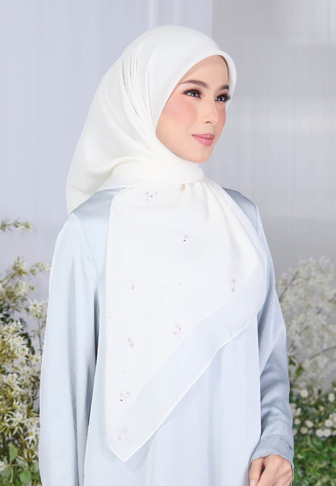 SQ PETALISCENT VOILE PLAIN DIAMOND