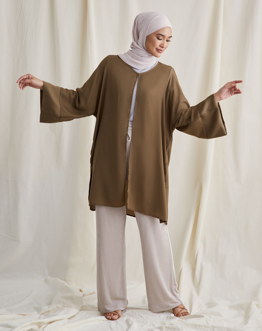 JADE KAFTAN