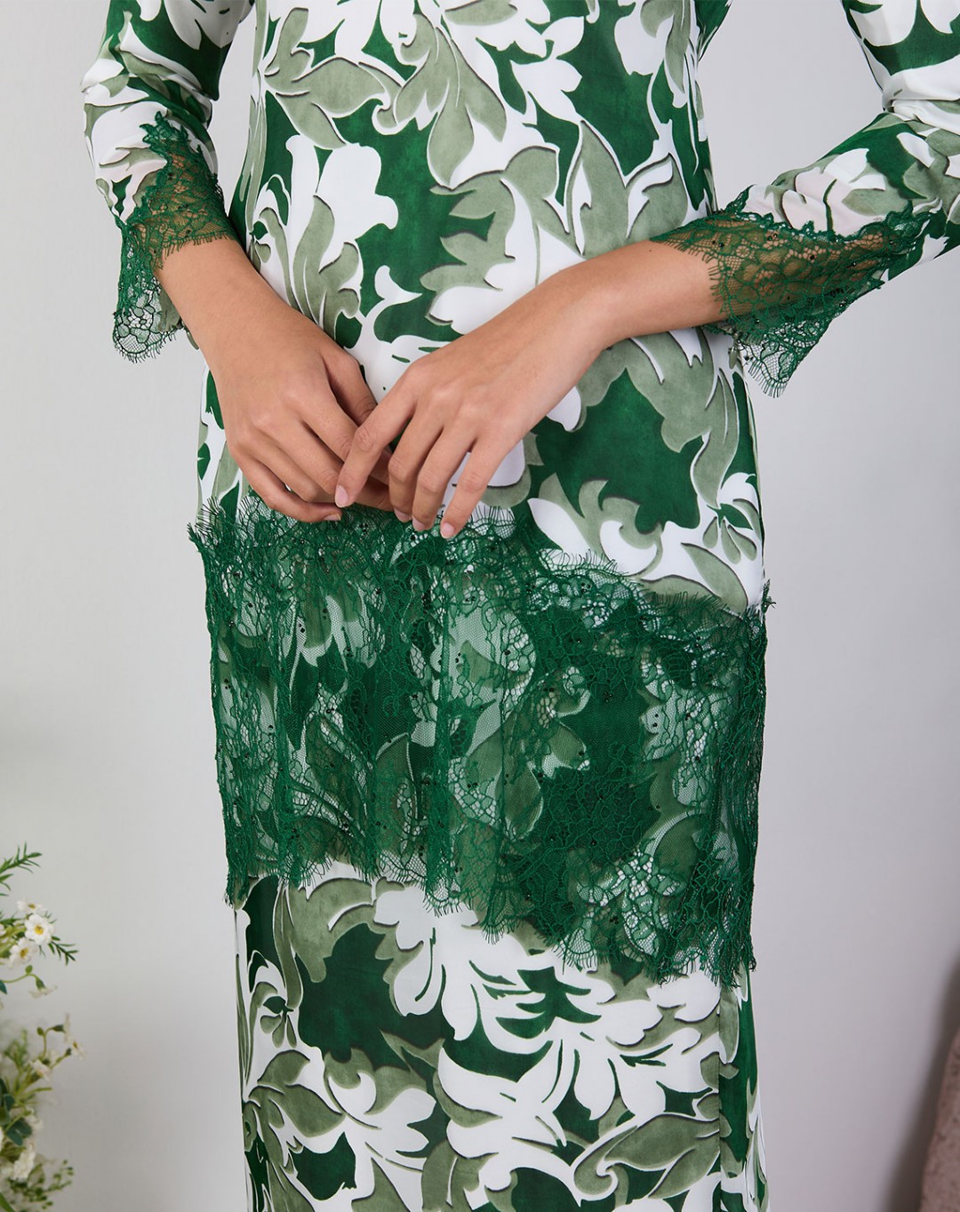 JEHAN BAJU KURUNG