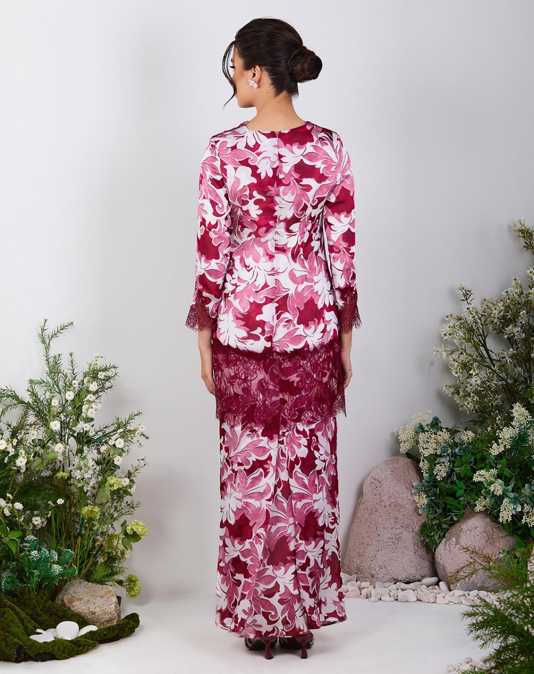 JEHAN BAJU KURUNG