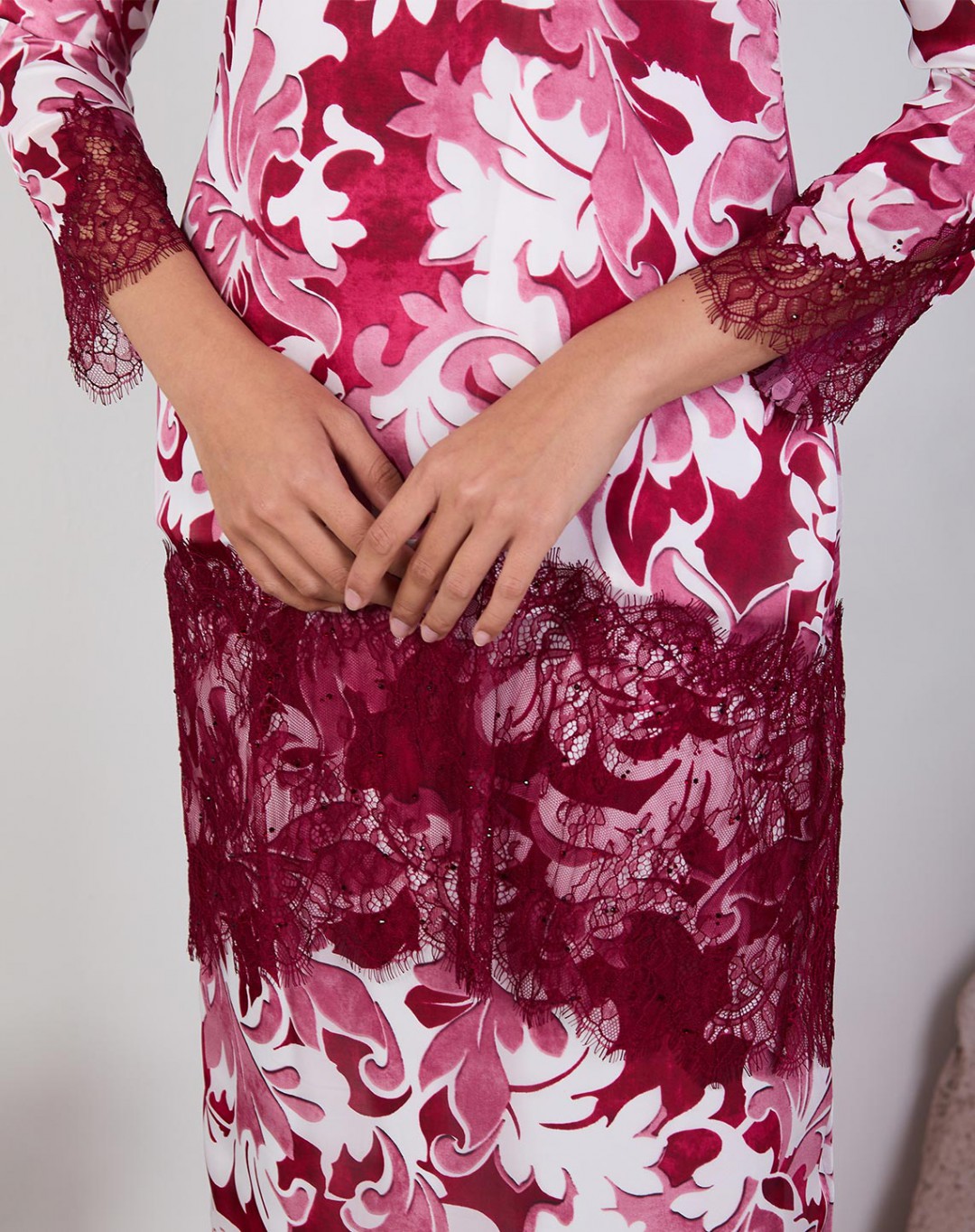 JEHAN BAJU KURUNG