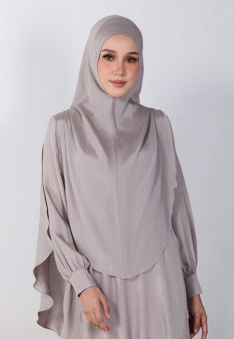 KHIMAR HASNAA