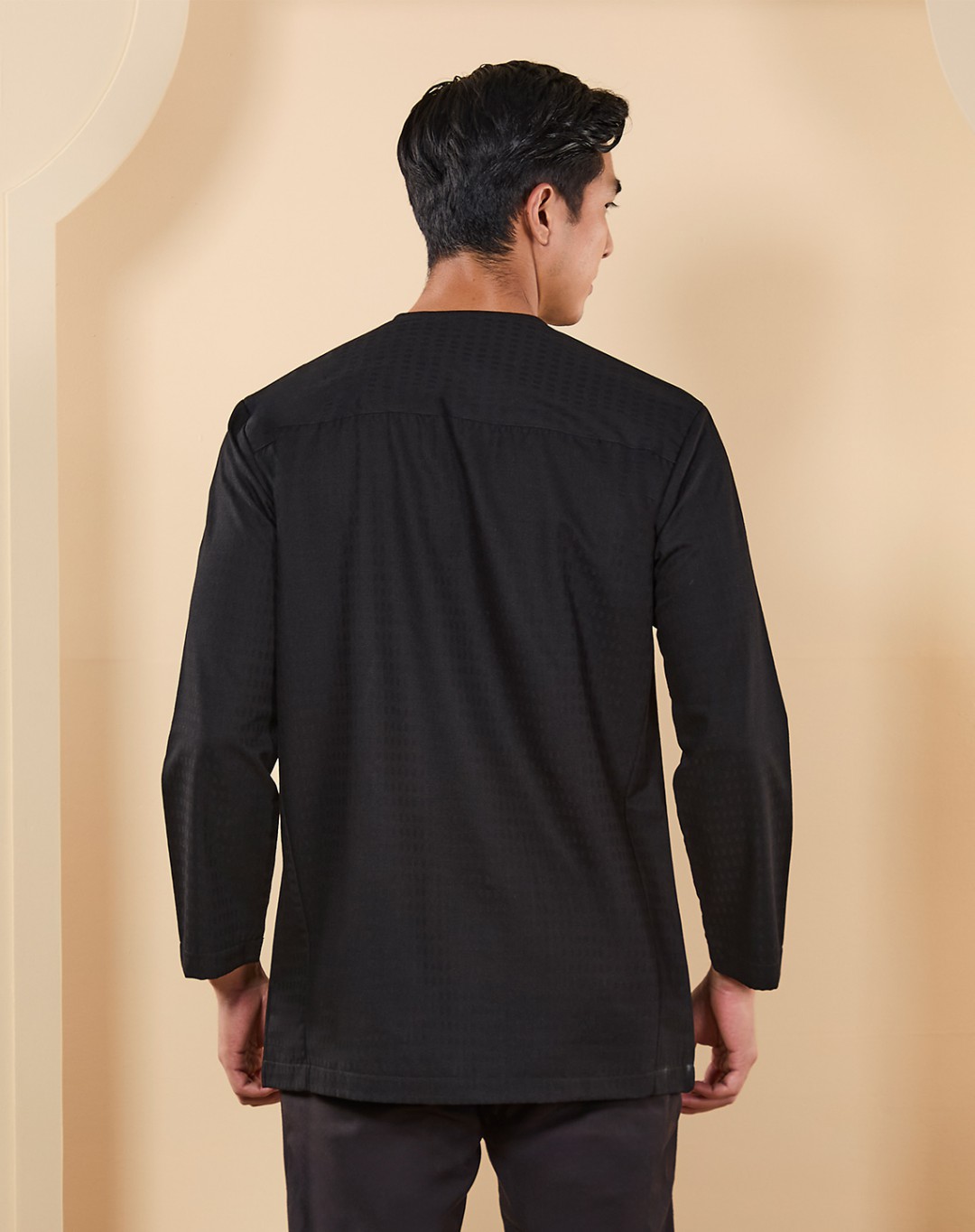 KURTA ADNIN