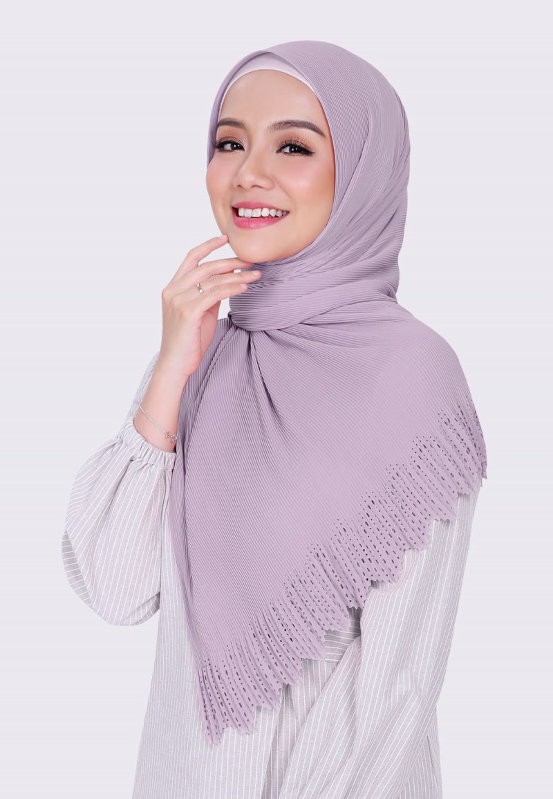 SHAWL LASERCUT PRETTY PLEATS 209