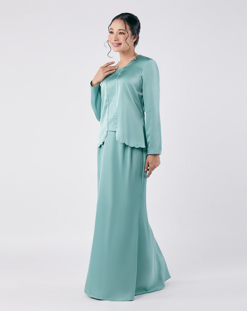 LAYYIN BAJU KURUNG