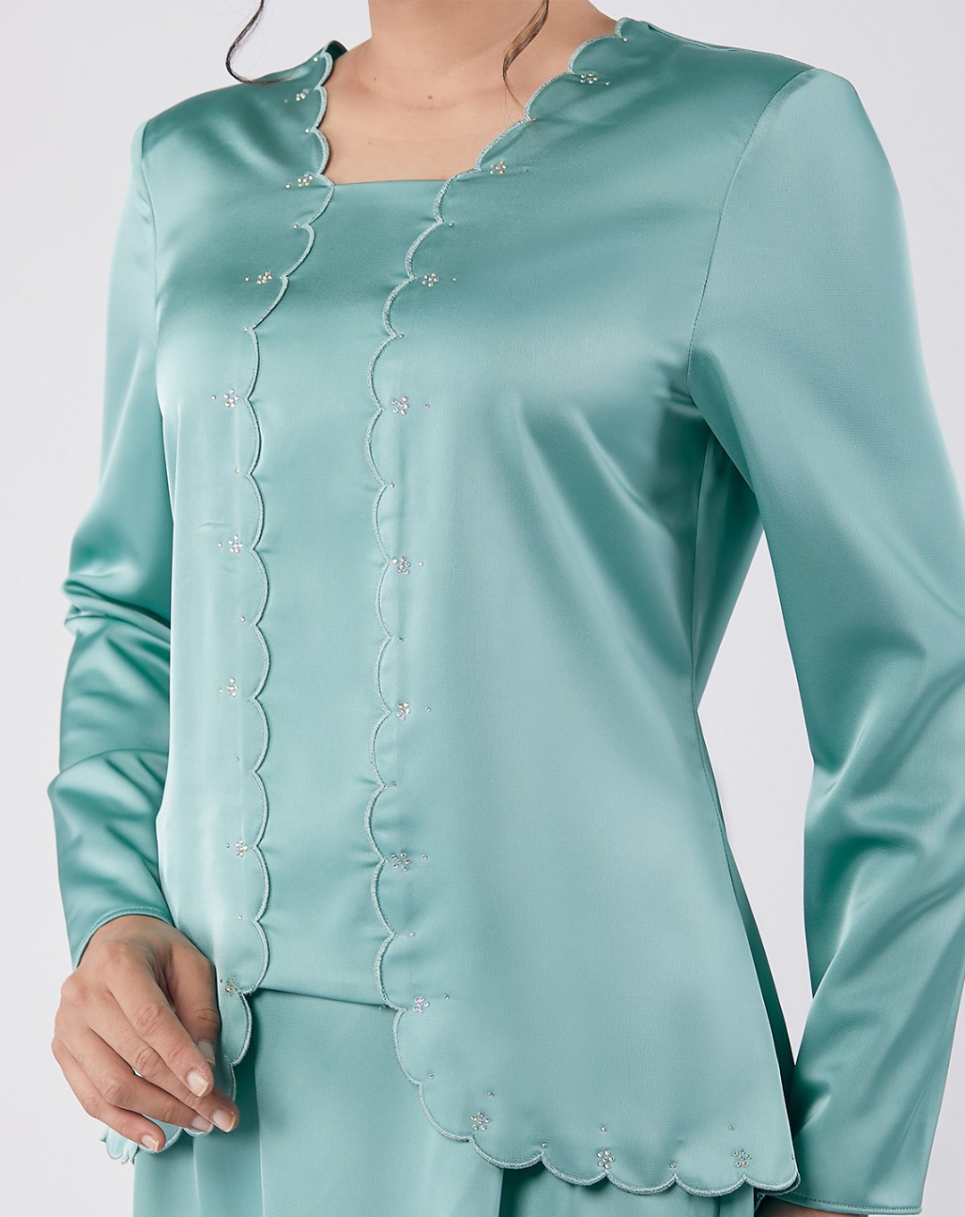 LAYYIN BAJU KURUNG