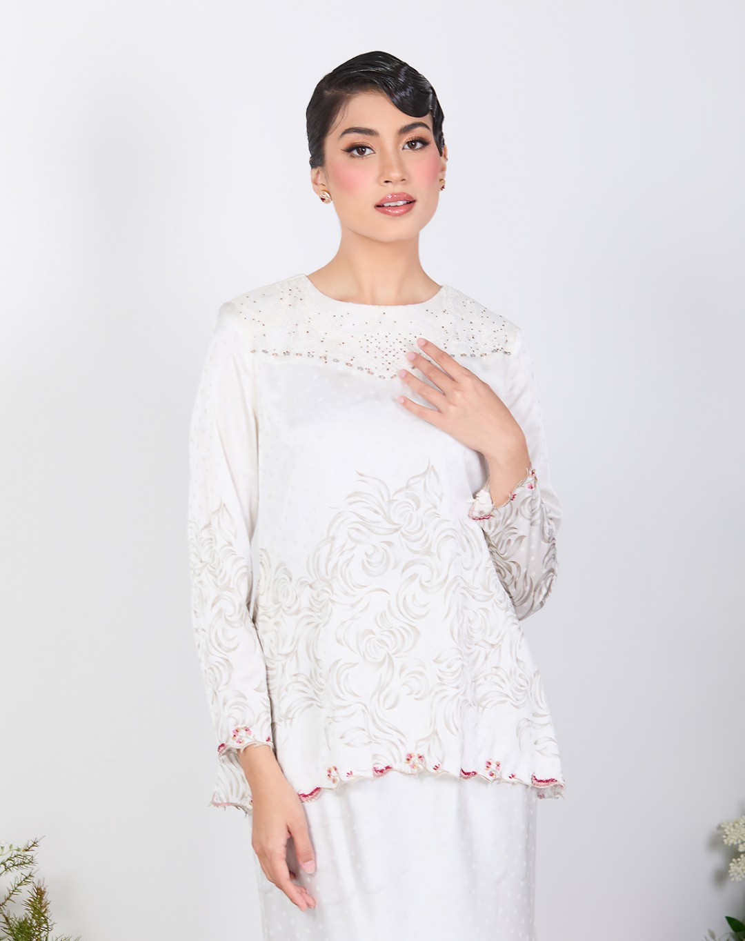 LEANA BAJU KURUNG