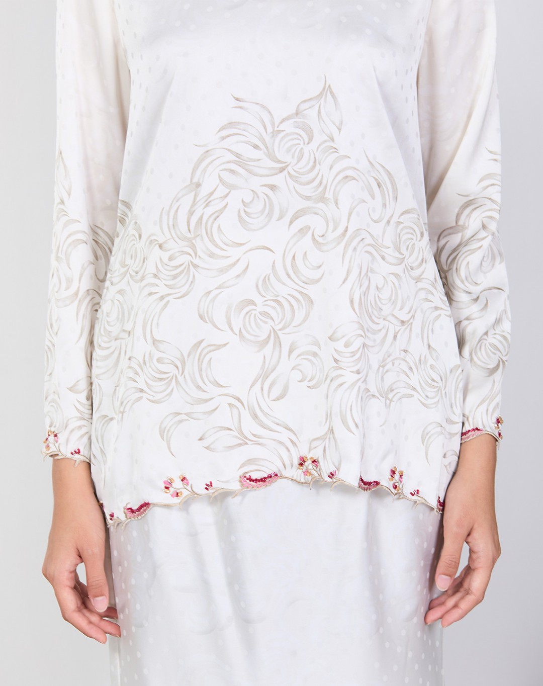 LEANA BAJU KURUNG