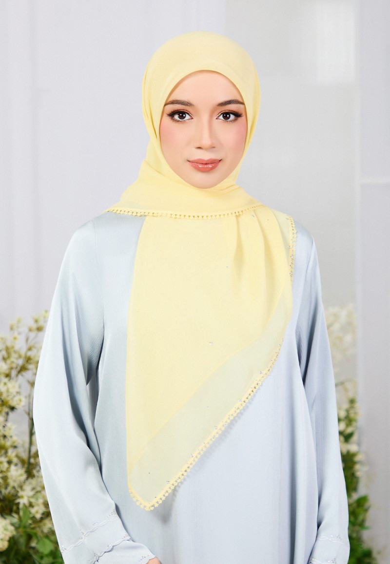 SQ ELVA BLUME VOILE LACE DIAMOND