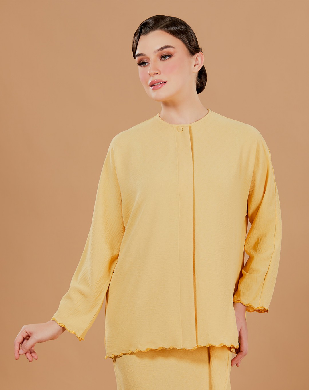 LETITIA BAJU KURUNG