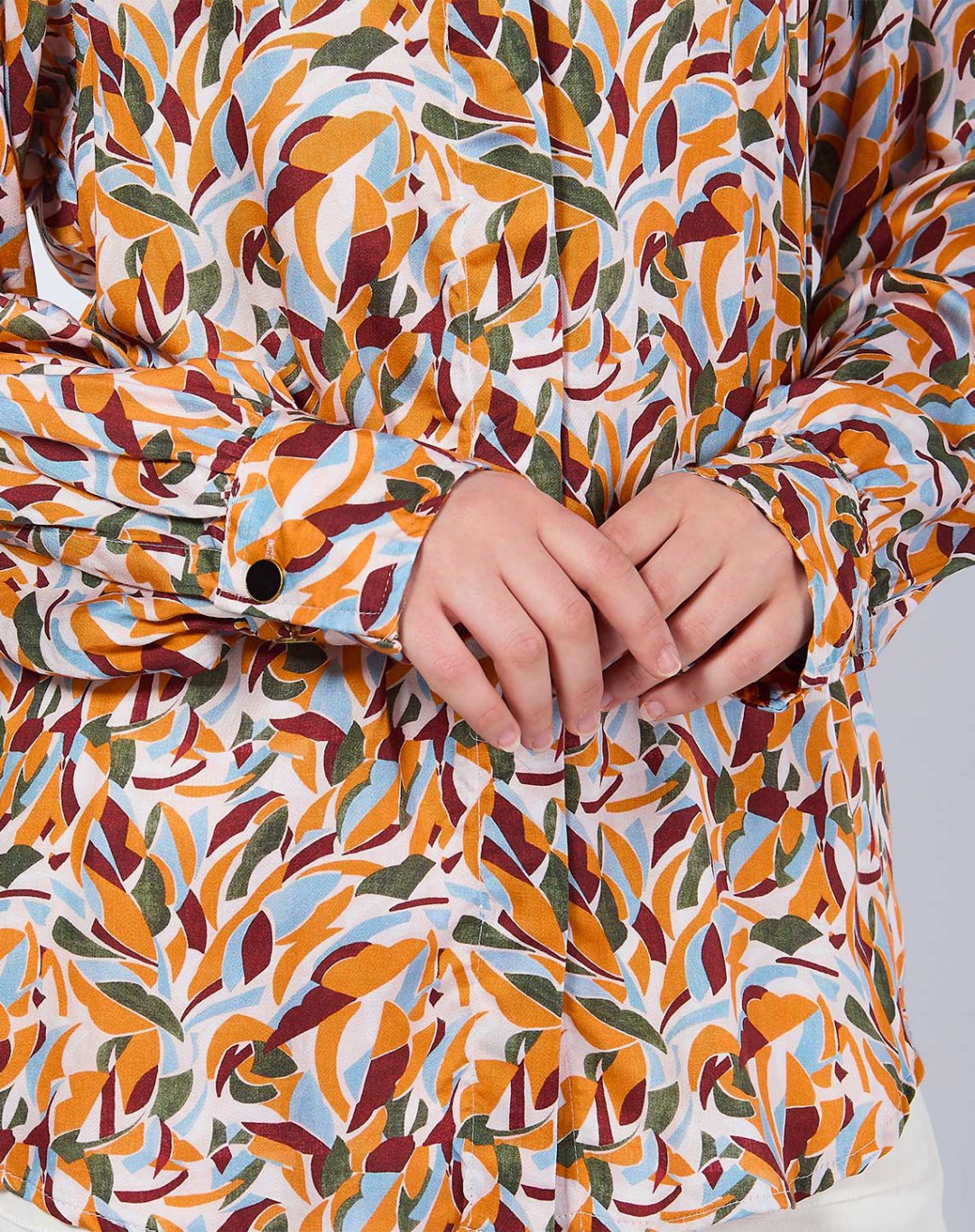 LEYA BLOUSE