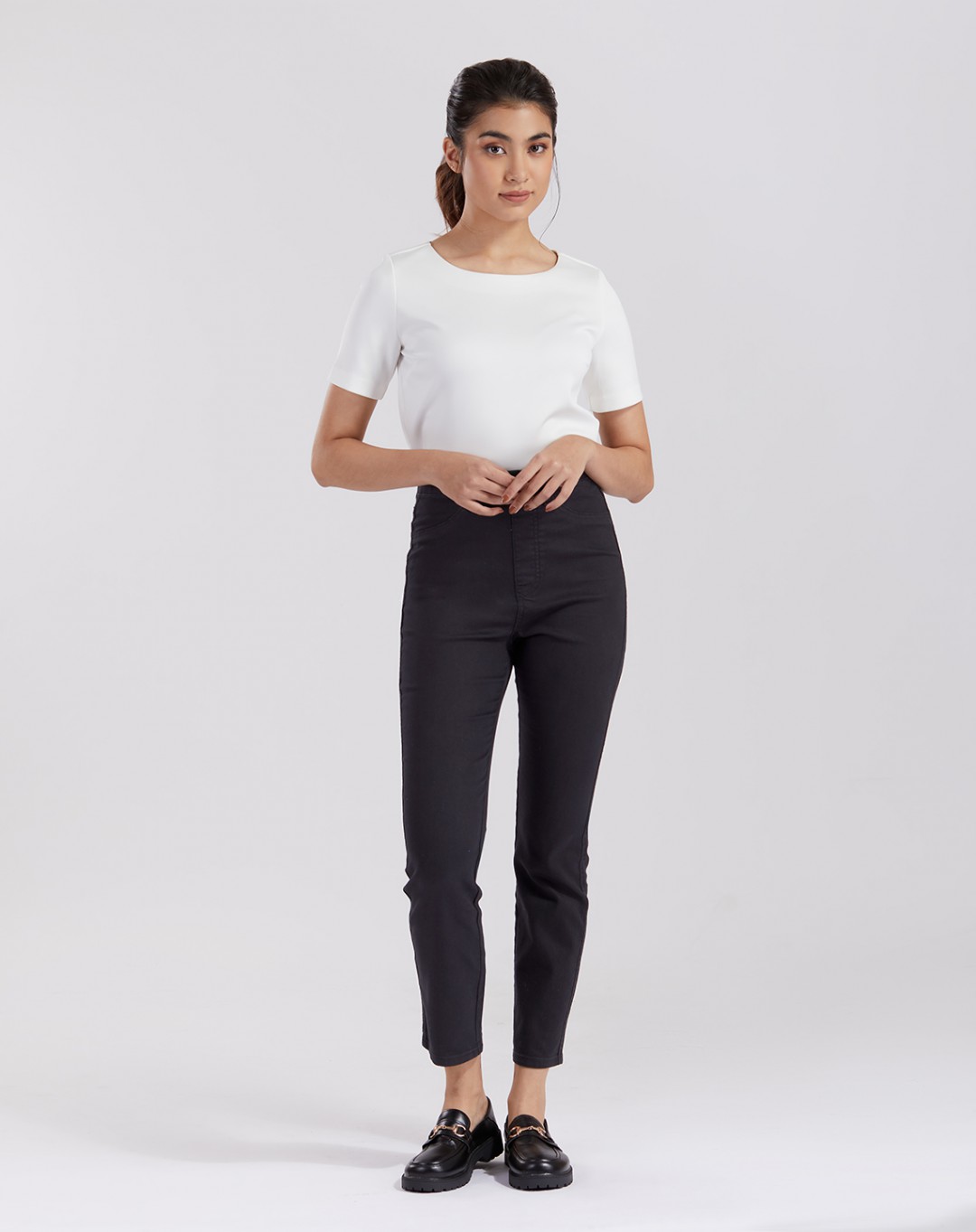 LIBBY SKINNY HIGH WAISTED JEANS