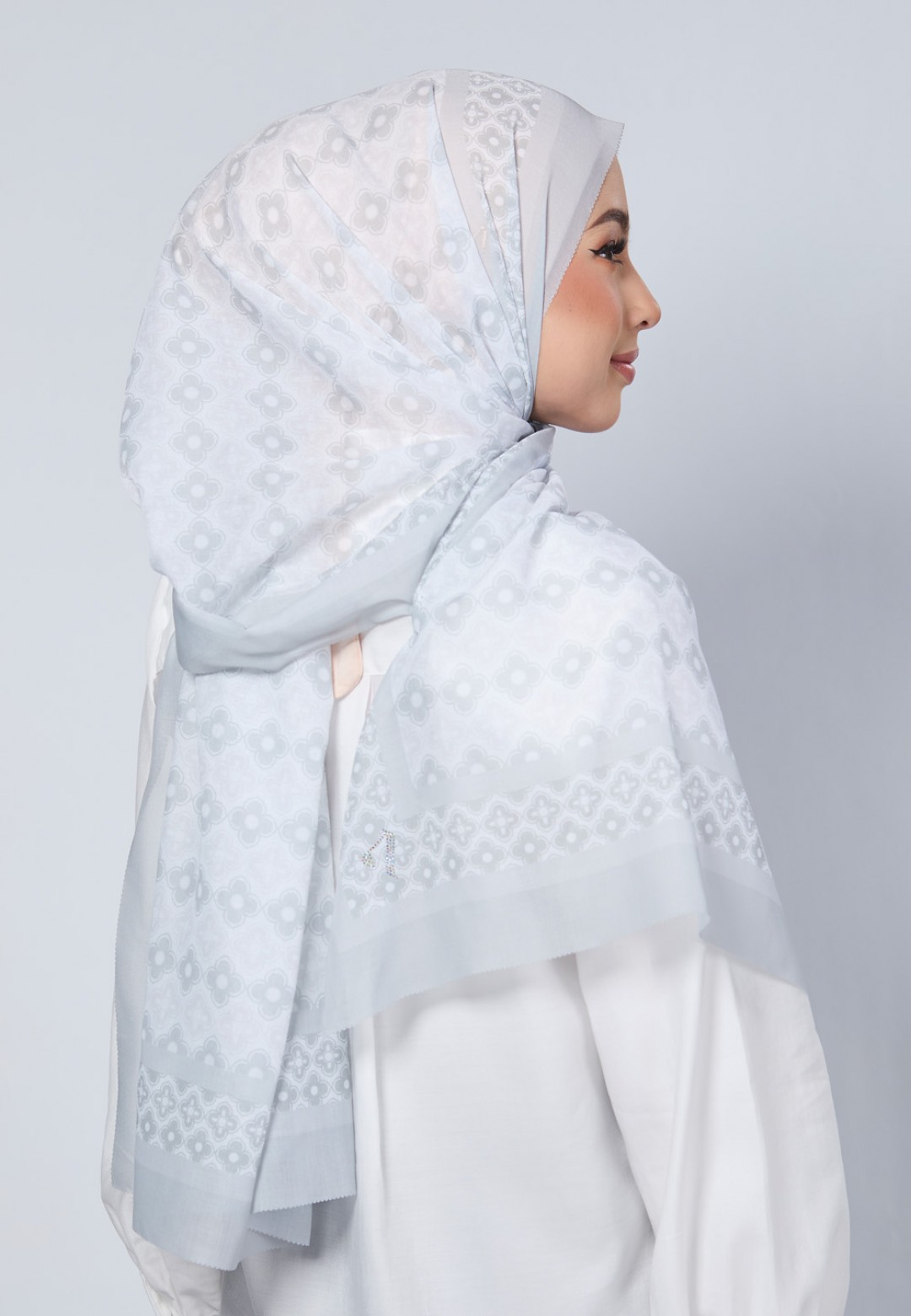 SHAWL JULIA VOILE LASERCUT