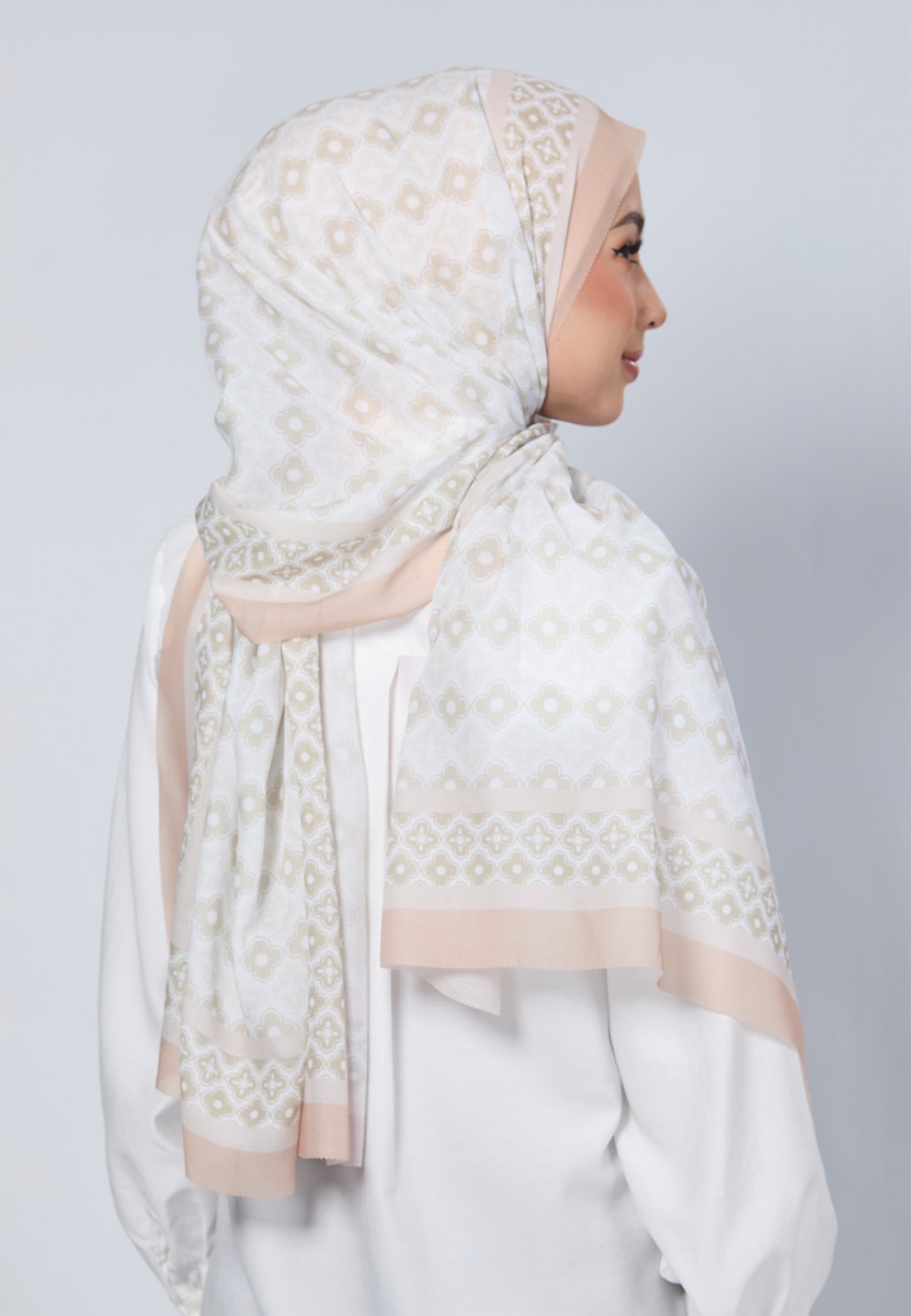 SHAWL JULIA VOILE LASERCUT