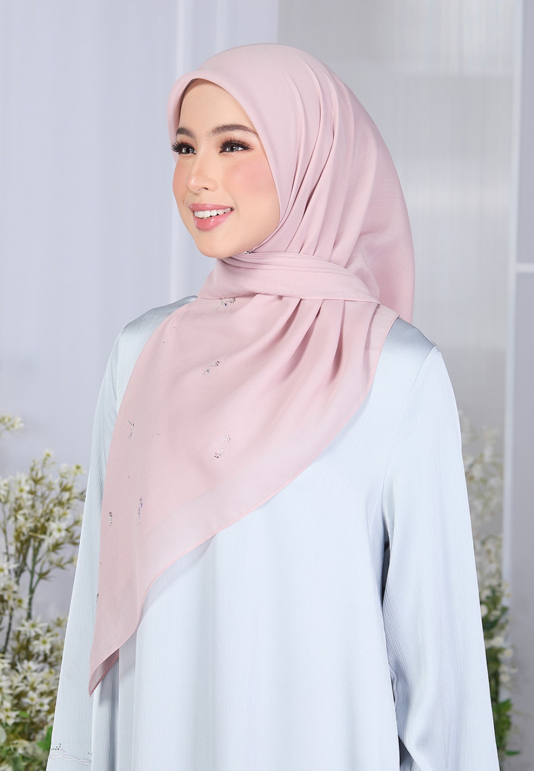 SQ PETALISCENT VOILE PLAIN DIAMOND