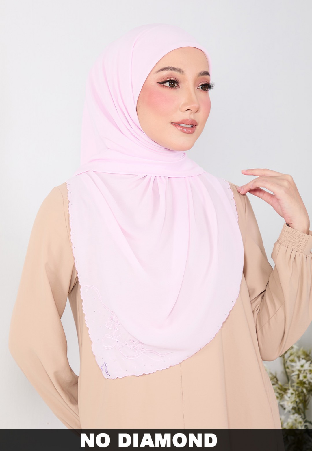 SQ FLUERITH PLAIN EMBROIDERY