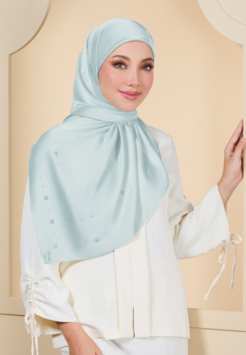 SQ GRACE FAYRA PLAIN DIAMOND