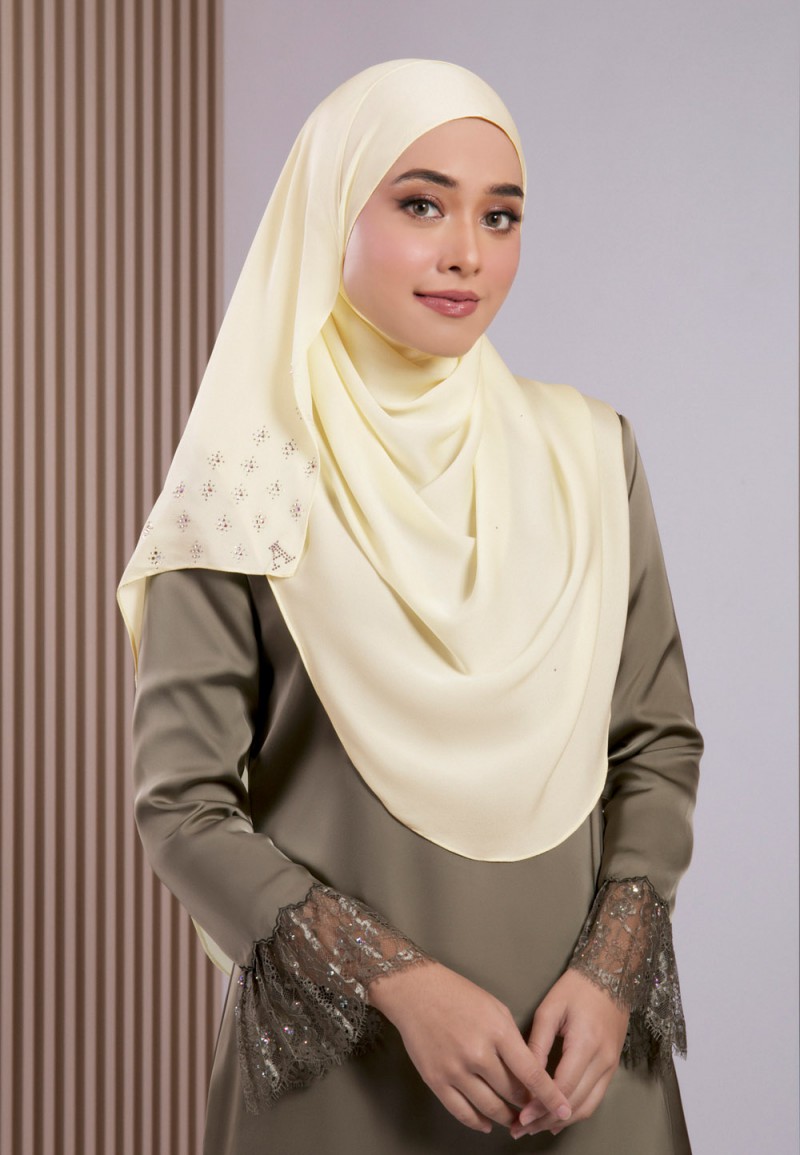 INSTANT AGNES PLAIN DIAMOND