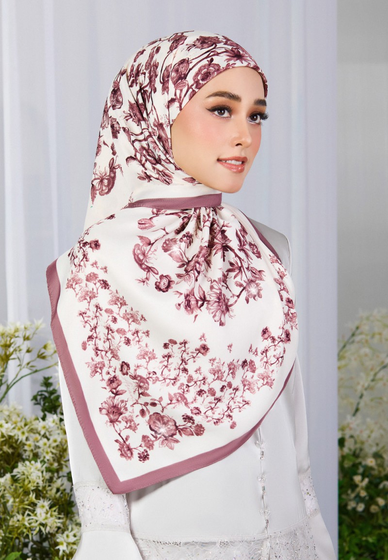 SQ SAMIRA TWILL PRINTED DIAMOND