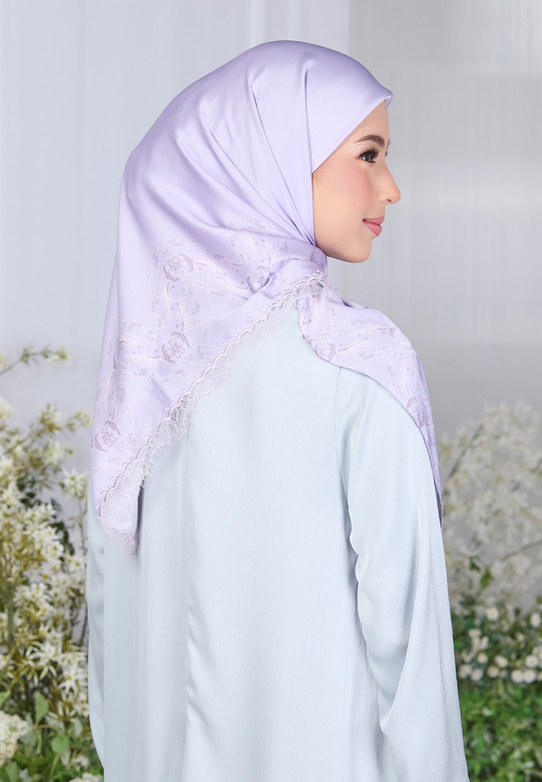 SQ WAYLA PRINTED WITH LACE