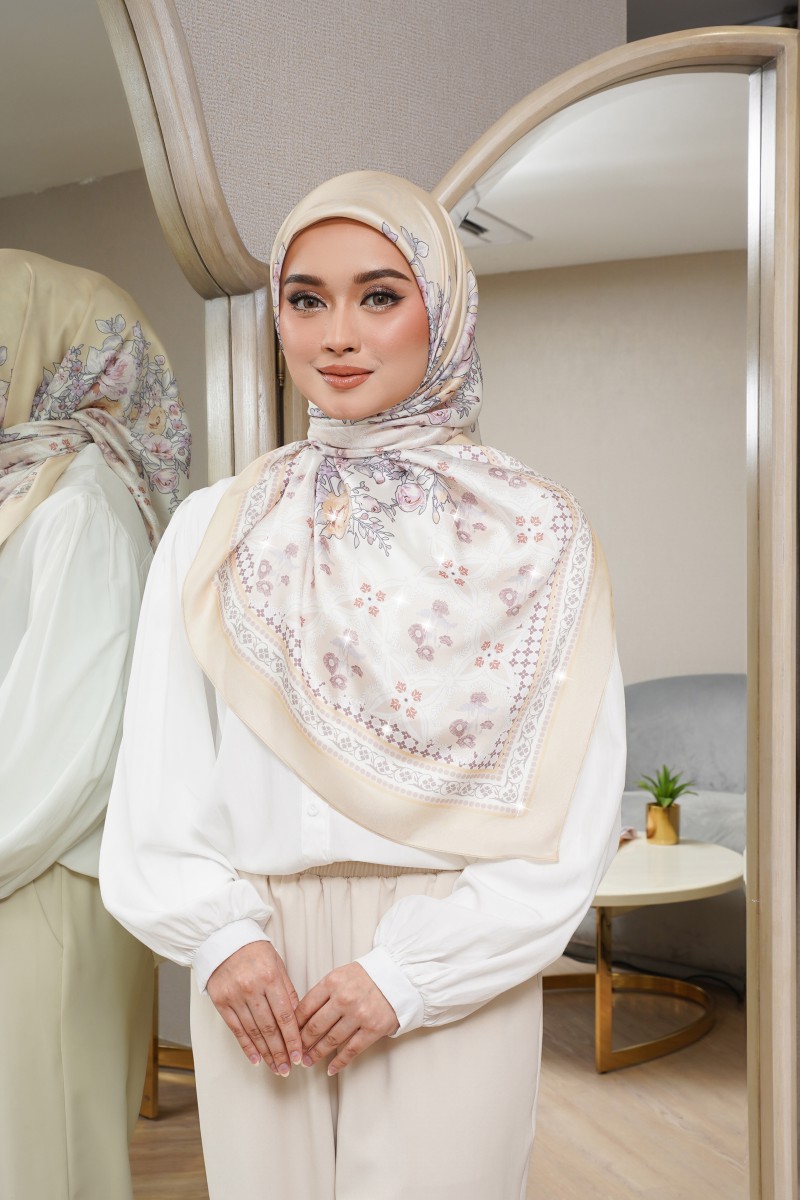 SQUARE PARADISE OF BOTANICAL PRINTED DIAMOND 279