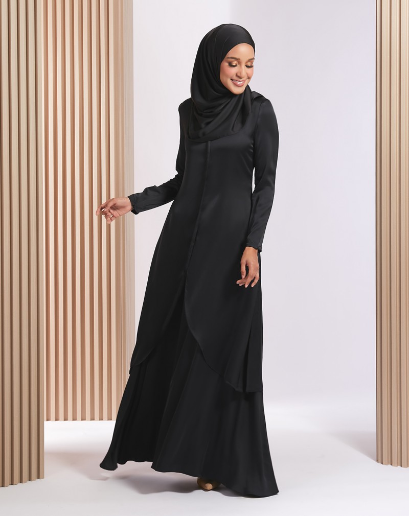 MADIHA JUBAH