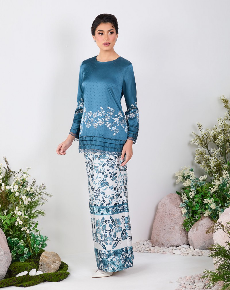 MARINA BAJU KURUNG