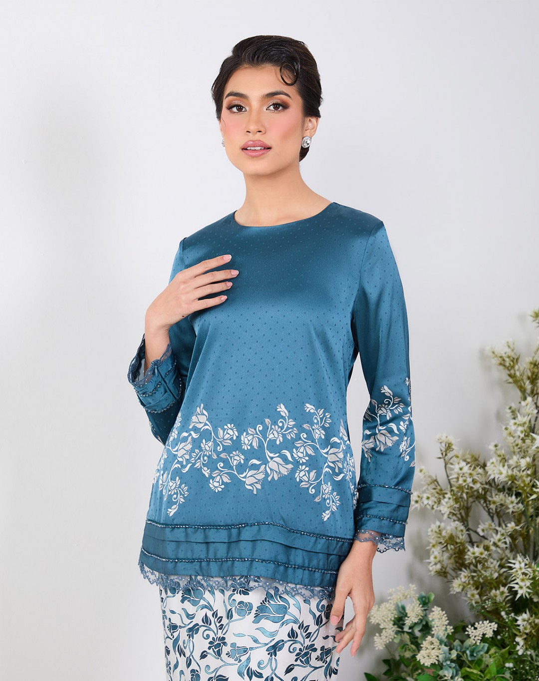 MARINA BAJU KURUNG