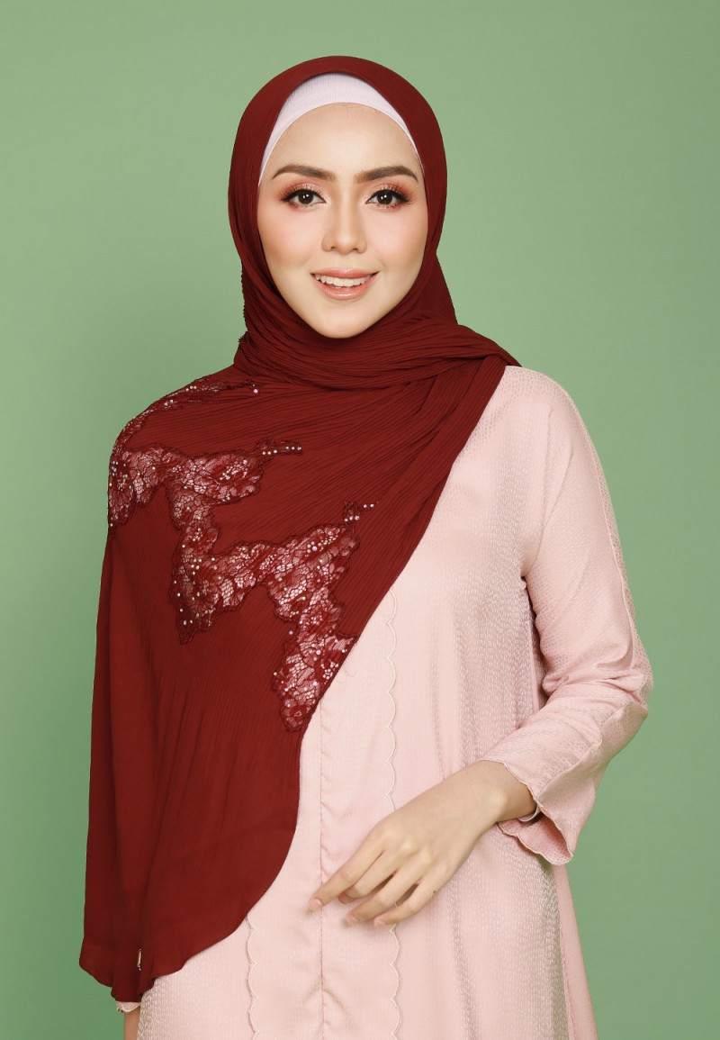 SHAWL PRETTY PLEATS LACE DIAMOND 298