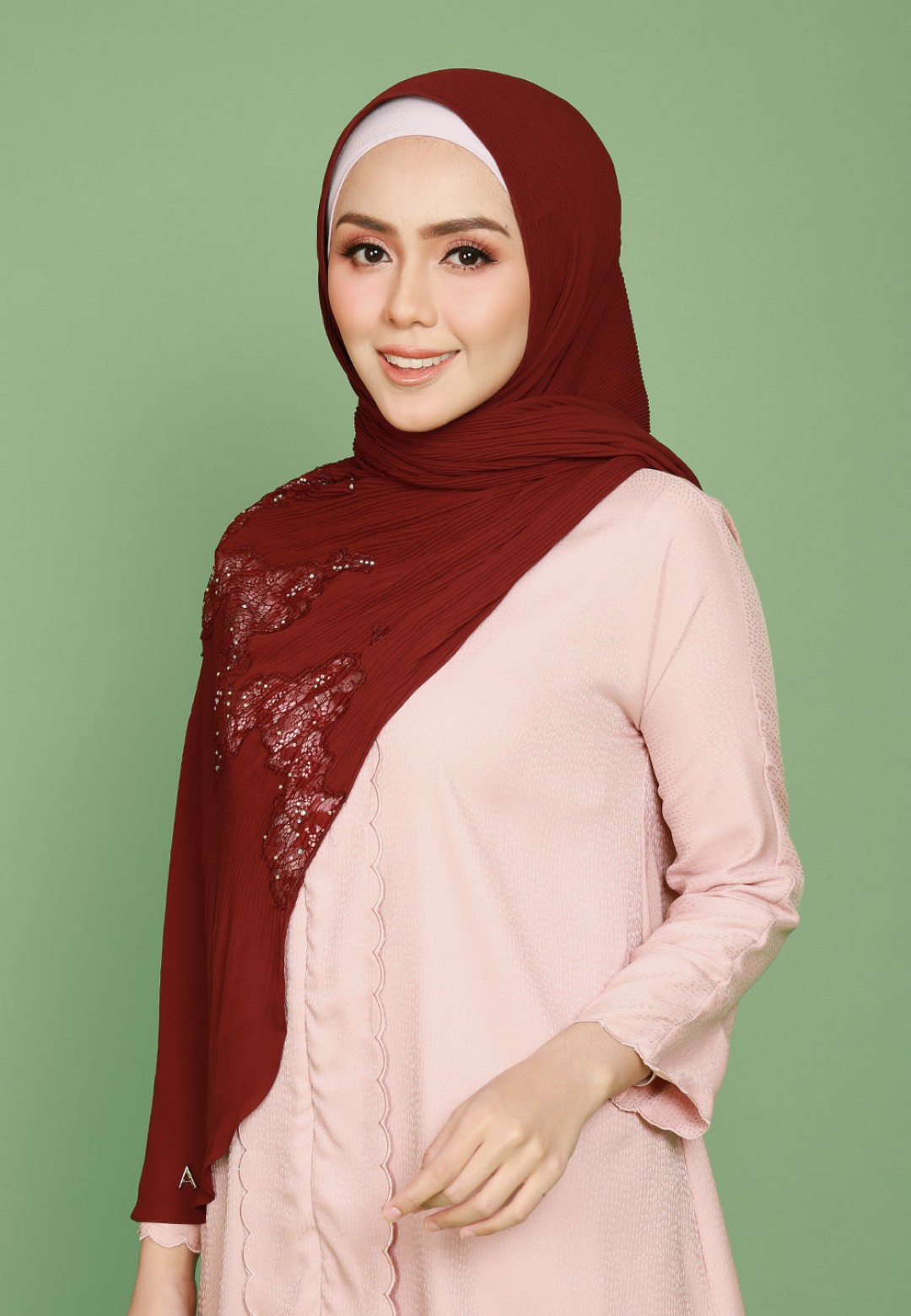 SHAWL PRETTY PLEATS LACE DIAMOND 298