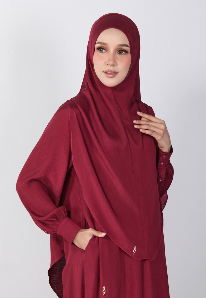 KHIMAR HASNAA