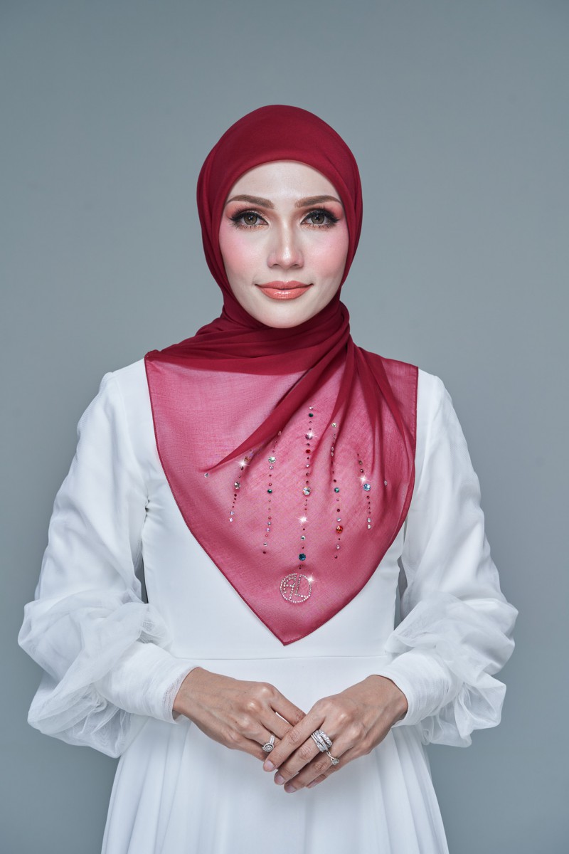 SQ RIKA VOILE PLAIN DIAMOND