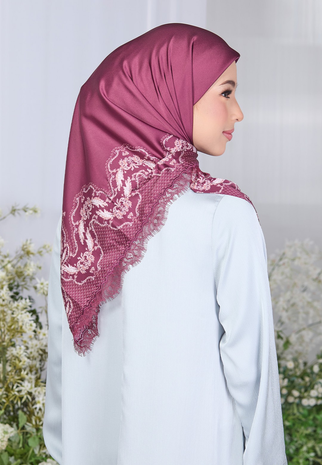 SQ WAYLA PRINTED WITH LACE