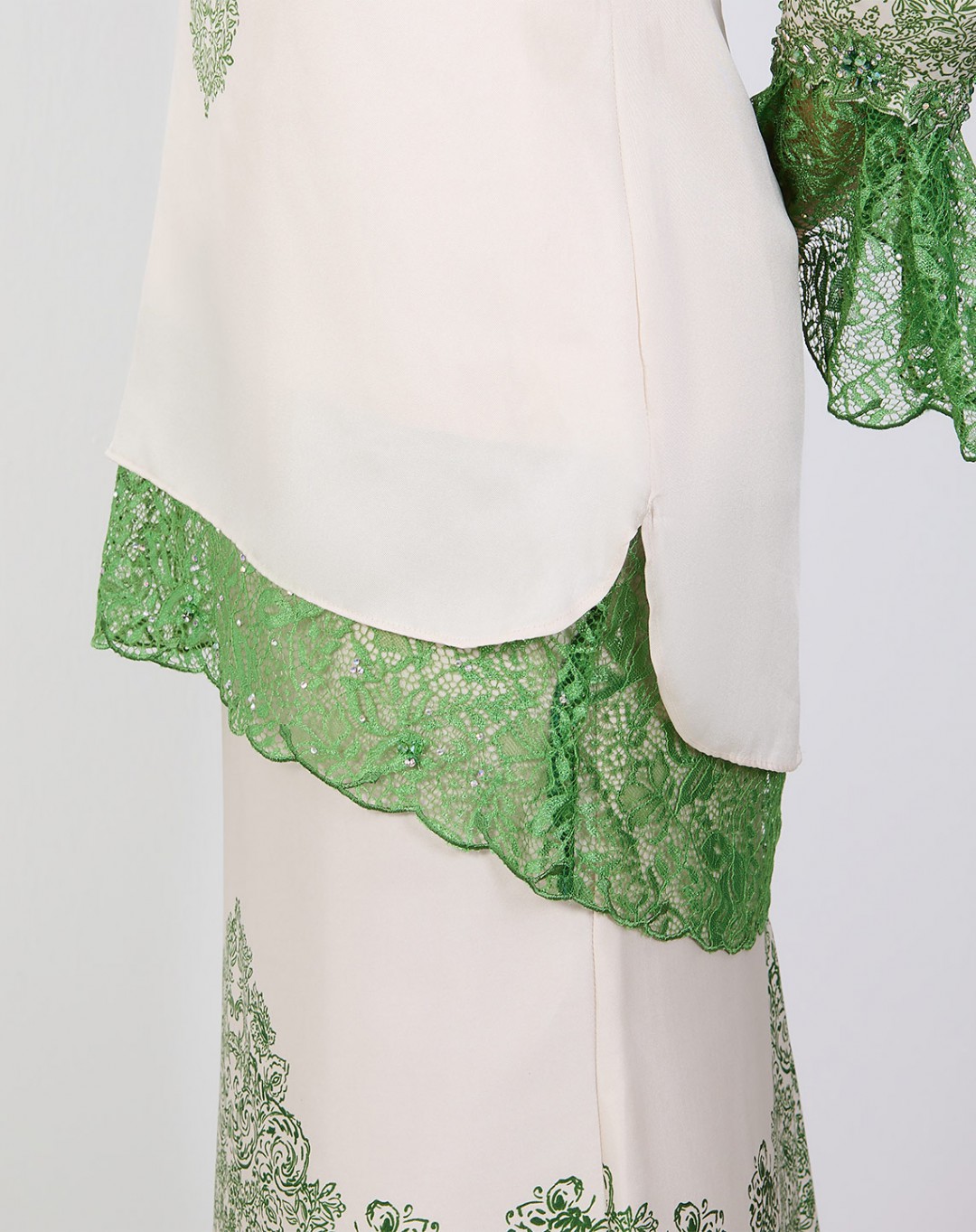 MAYSARA BAJU KURUNG