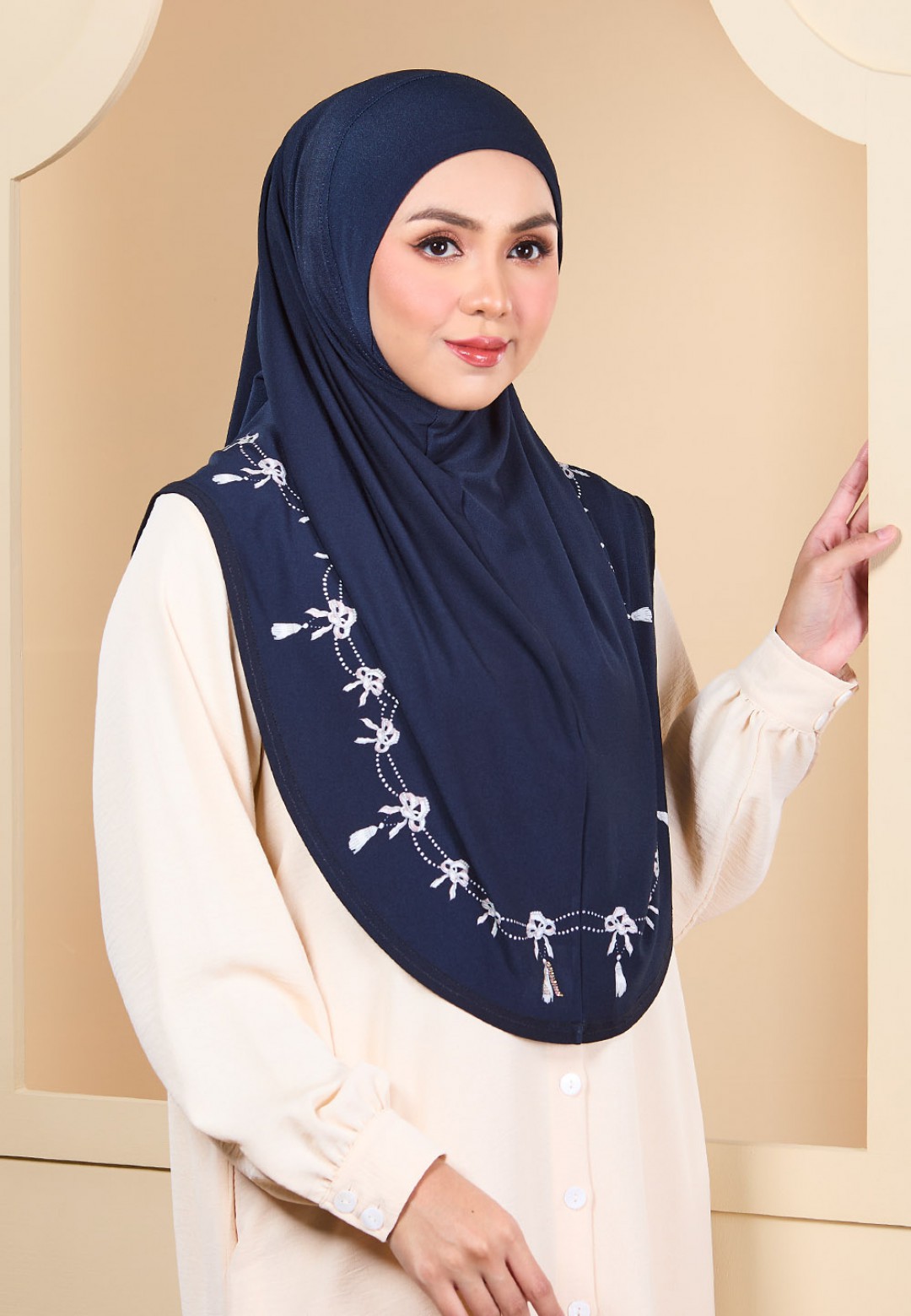 TIARA QADIRA PRINTED STD S/A