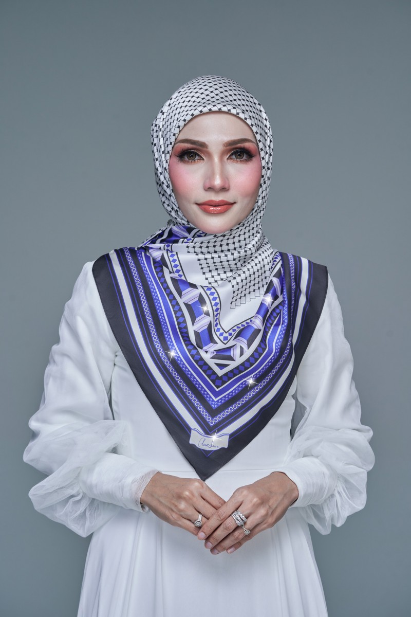 SQUARE RALISA PRINTED DIAMOND 279