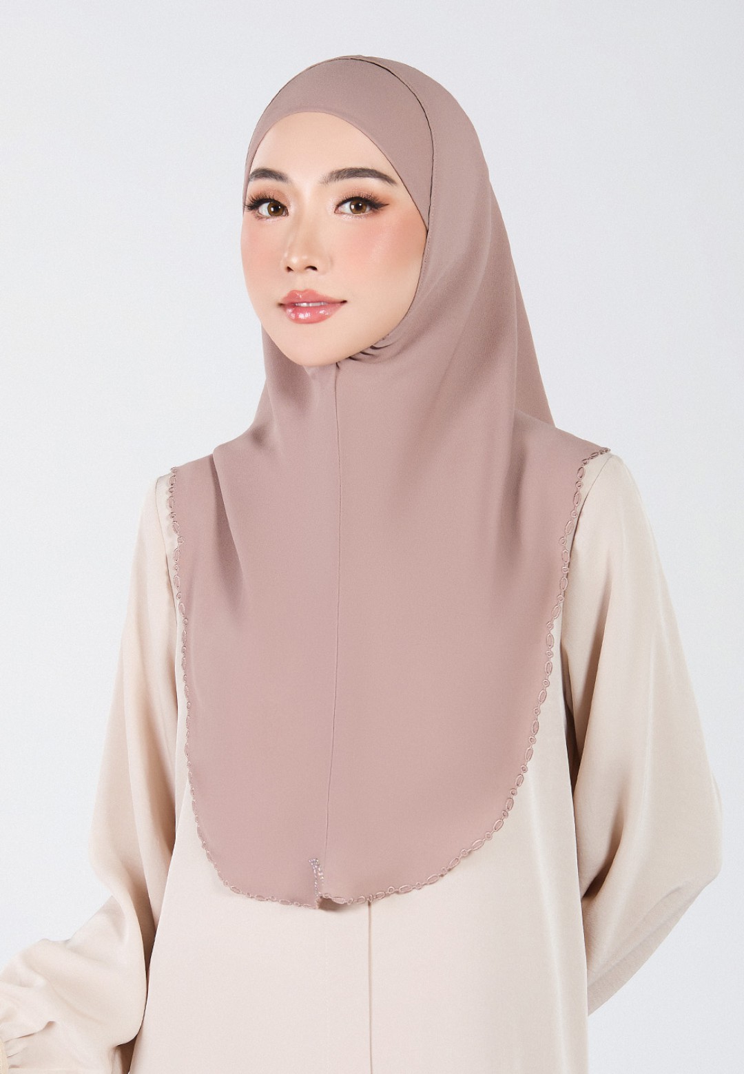 SYRIA ELURA PLAIN EMBROIDERY