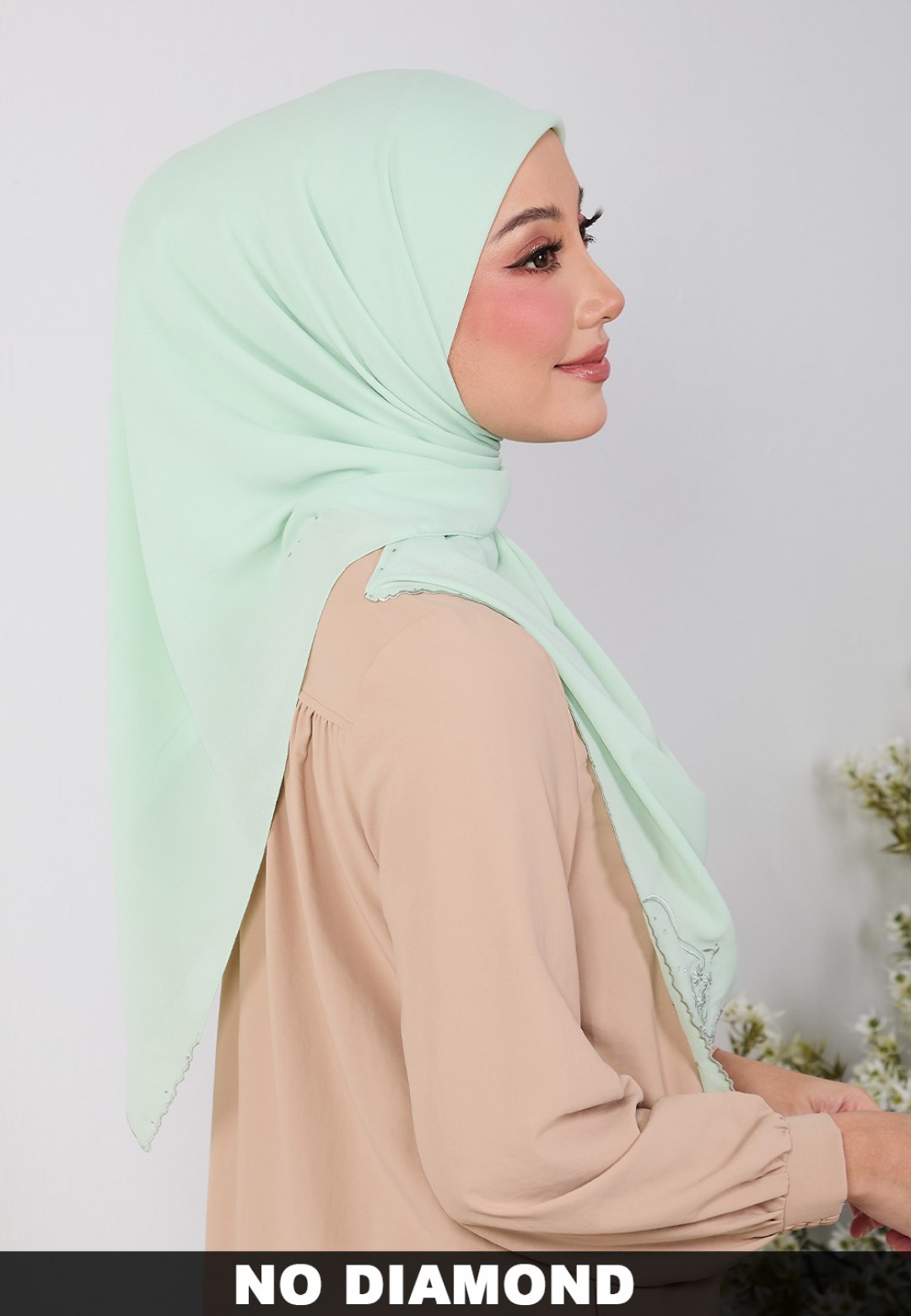 SQ FLUERITH PLAIN EMBROIDERY