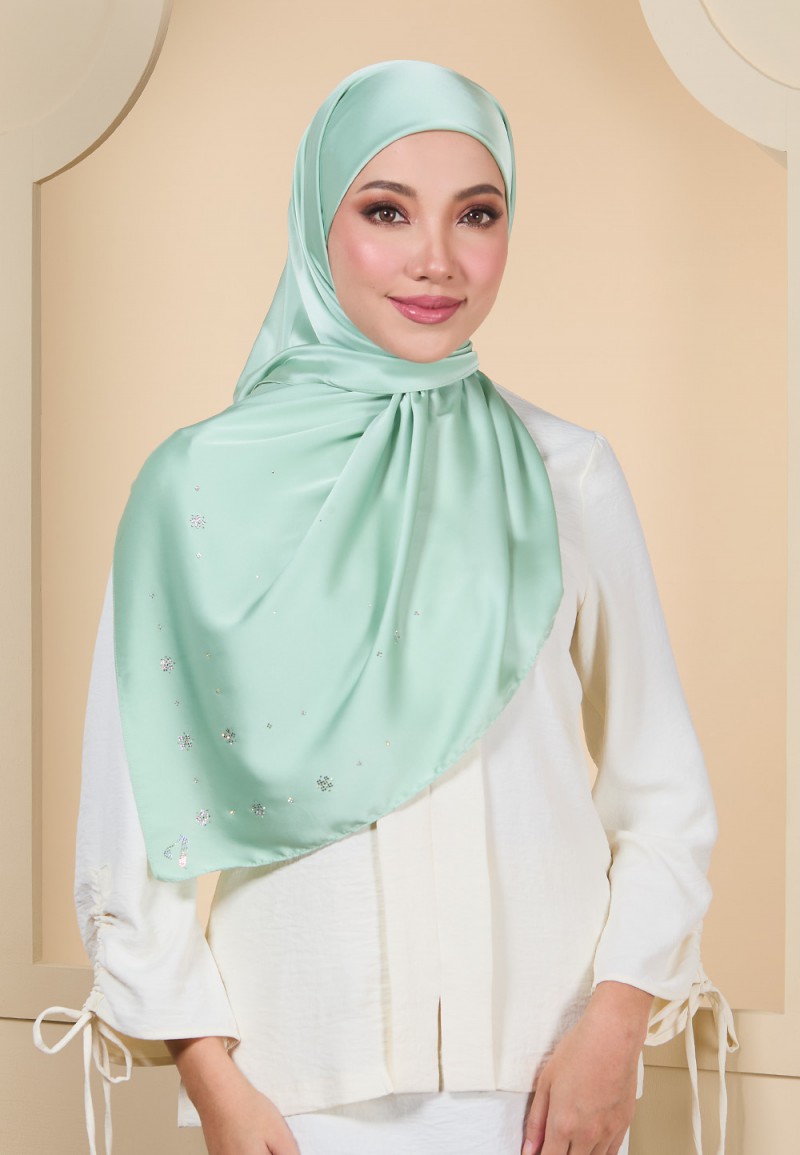 SQ GRACE FAYRA PLAIN DIAMOND