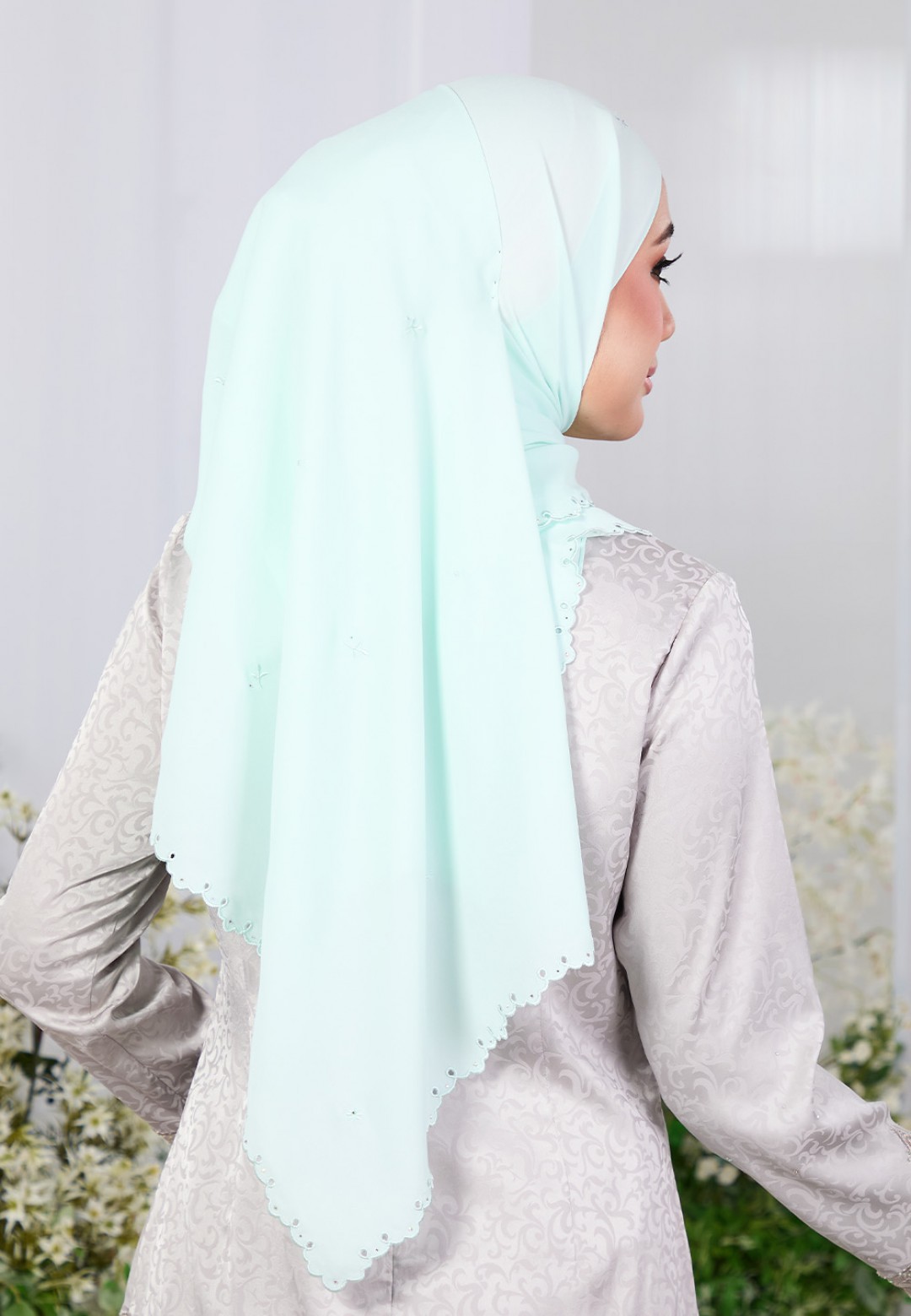 SHAWL ZARRA PLAIN EMBROIDERY