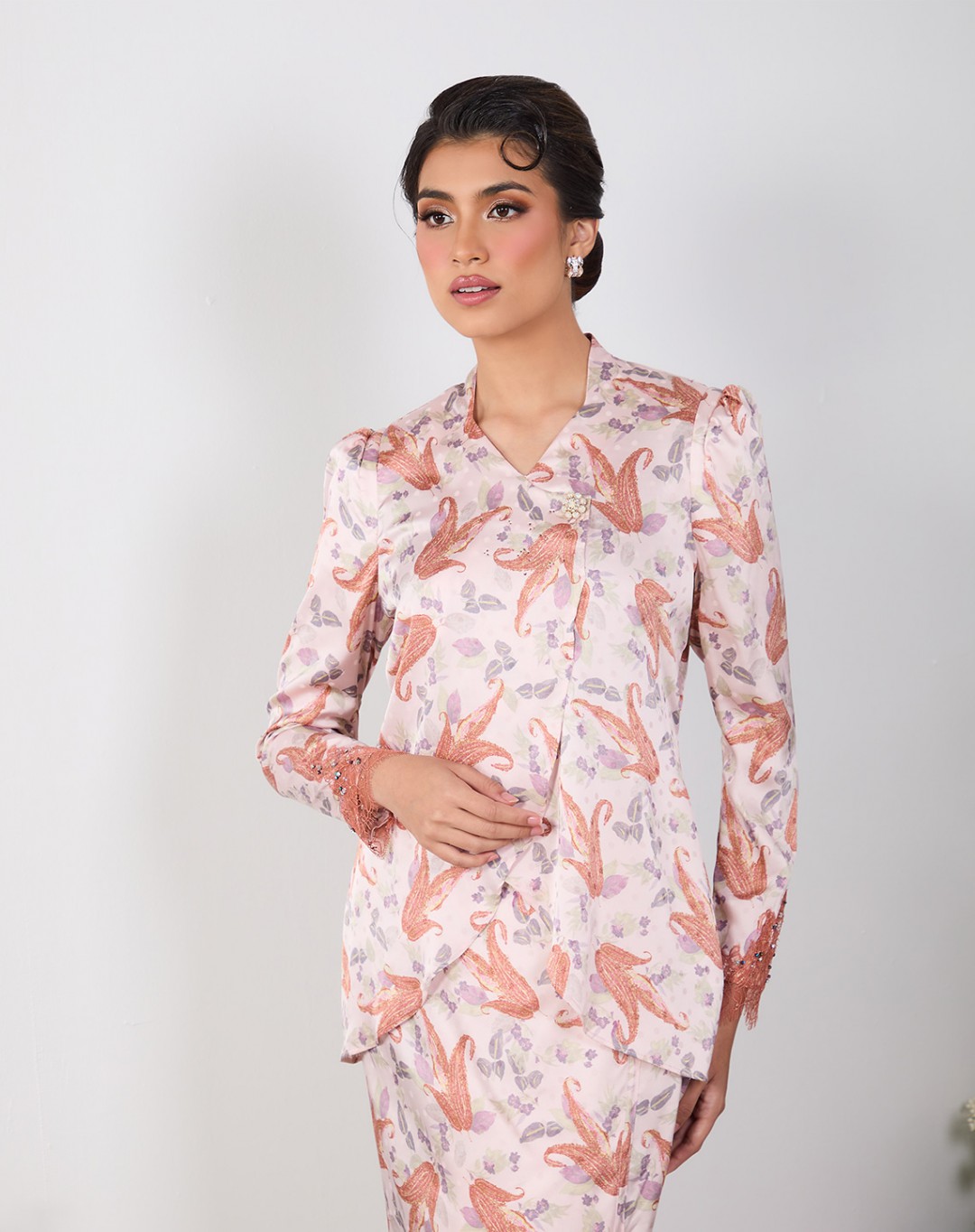 MISLANA BAJU KURUNG