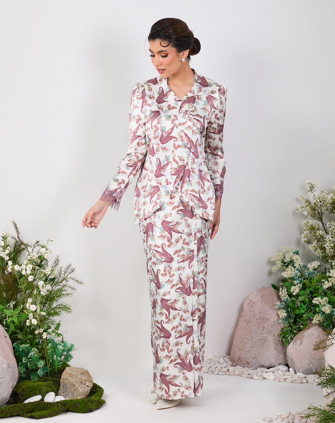 MISLANA BAJU KURUNG