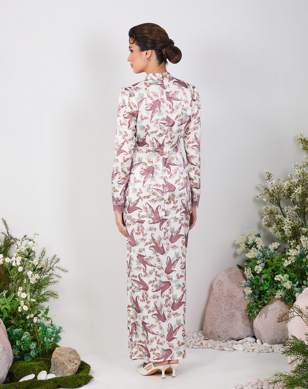 MISLANA BAJU KURUNG