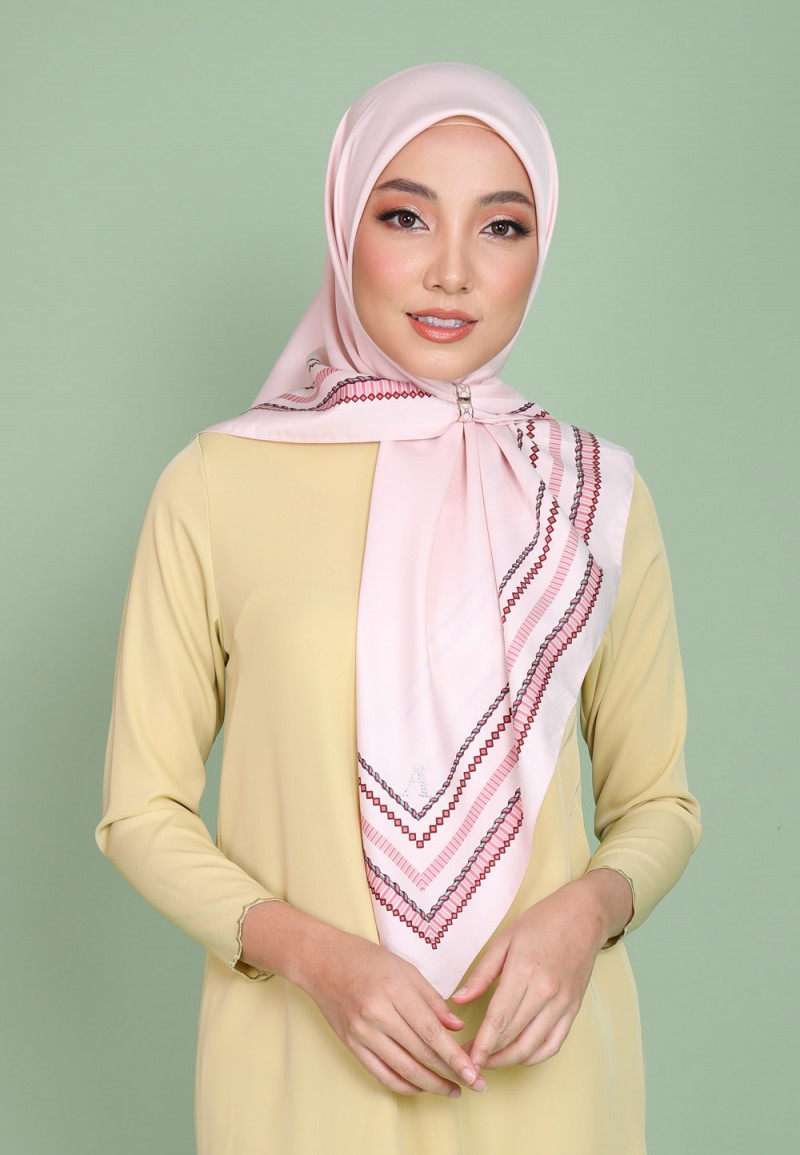 SQ HAZEL TWIST TWILL PTD 190