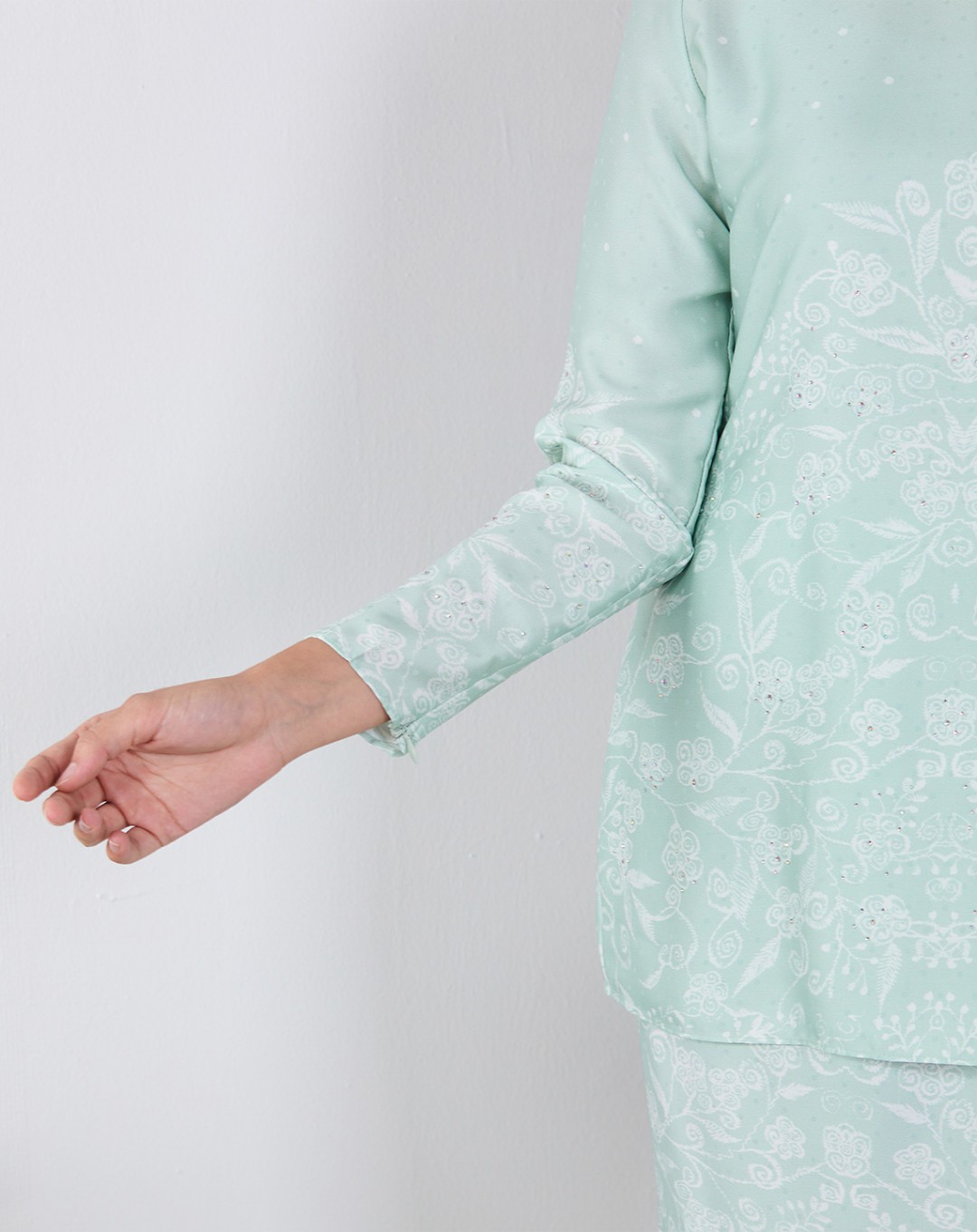 MISTY BAJU KURUNG